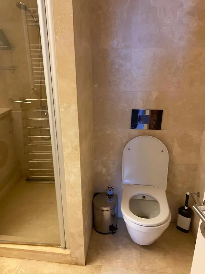 Lägenhet G Plus Tower Istanbul Turkiet